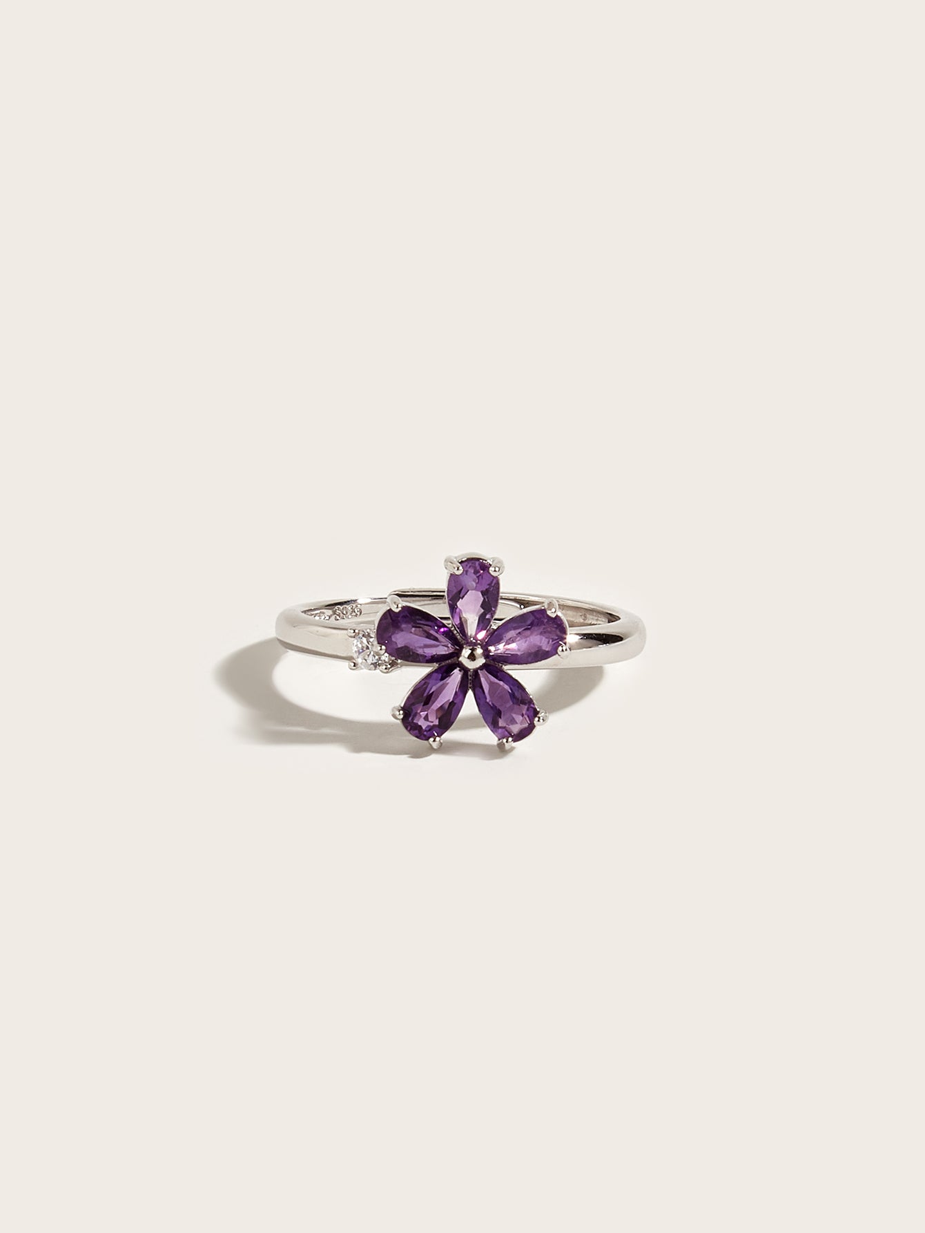 Silver Crystal Daisy Ring