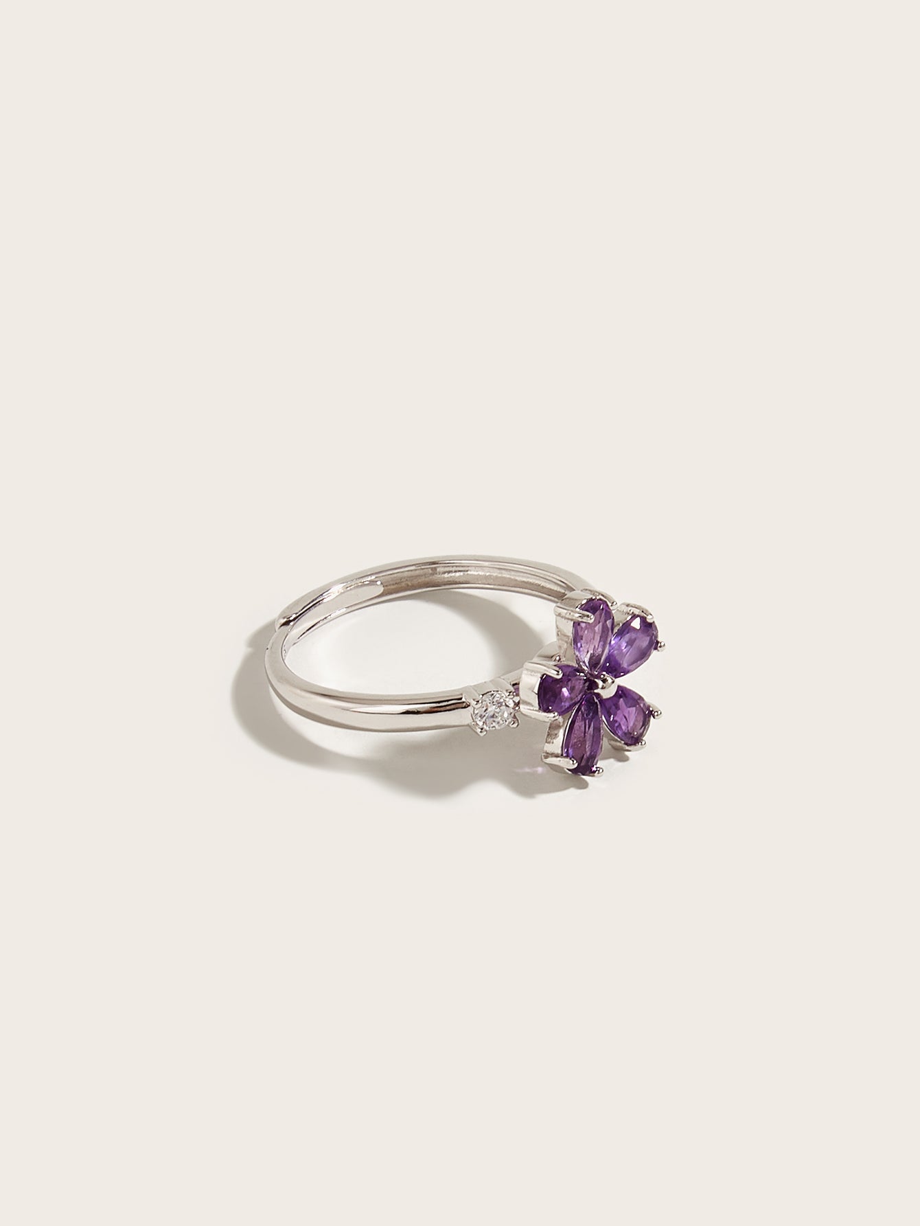 Silver Crystal Daisy Ring