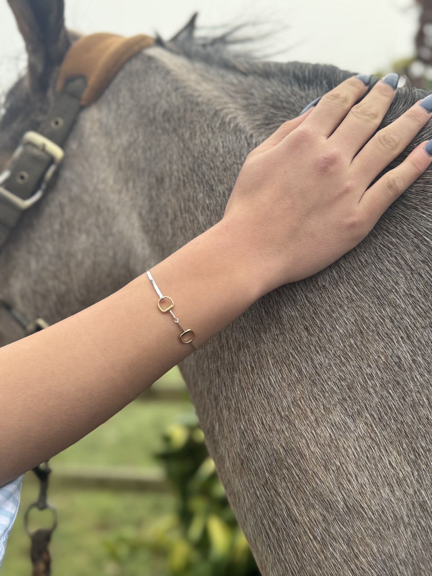 Snaffle Cuff Gold